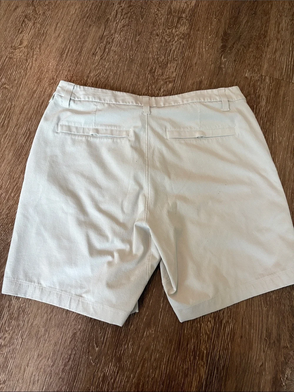 lululemon athletica Men's Light Tan Flat-Front Performance Shorts